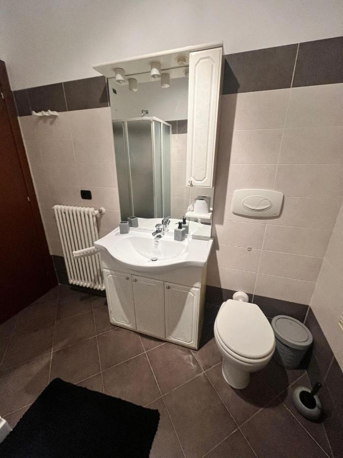 Home Sarenji Trivolzio Екстер'єр фото